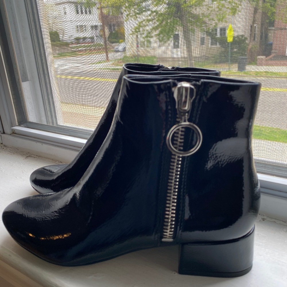 Black patent leather ankle boot